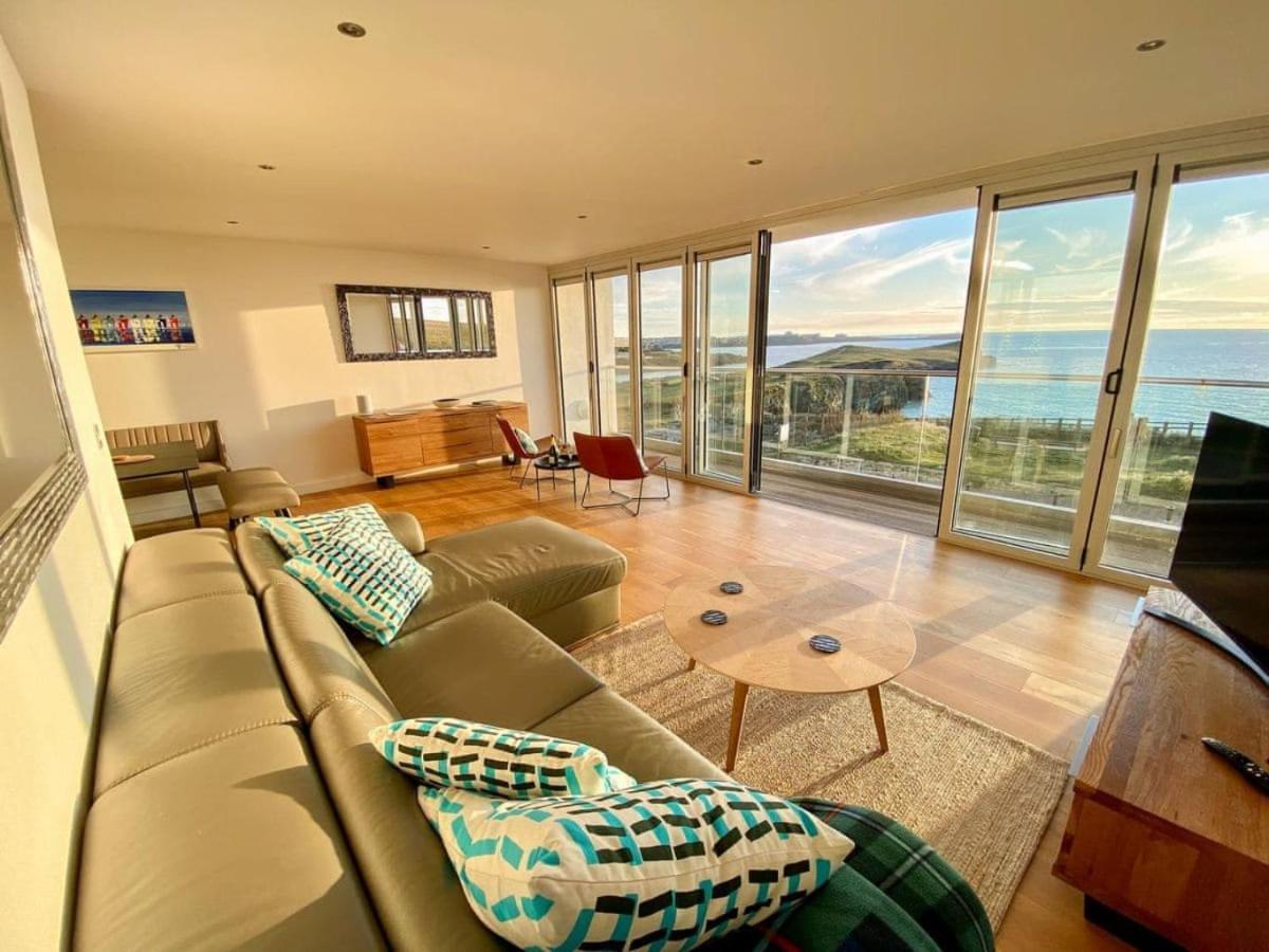 Sunset Waves Sea View Apartment Featuring Panoramic Views & Parking 뉴키 외부 사진